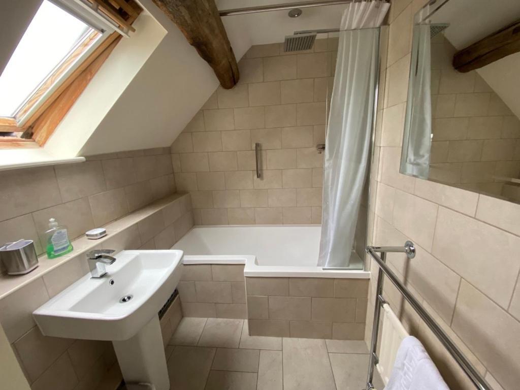 2 Bedroom Cottage Chipping Campden Exterior photo